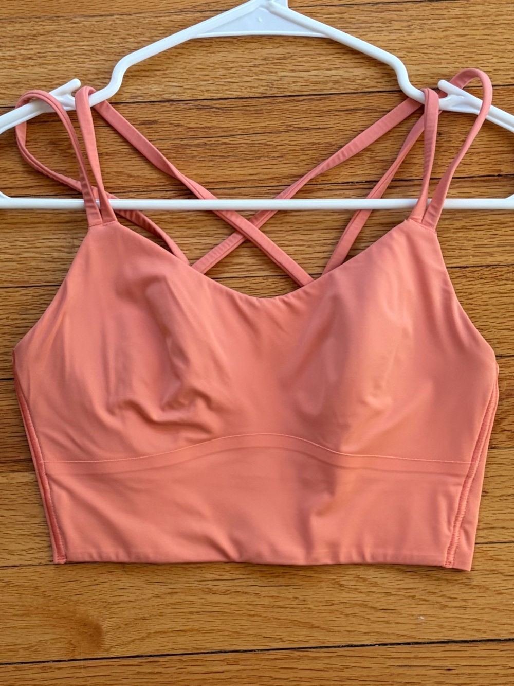 37. Size XS LULULEMON Orange Like A Cloud Bra